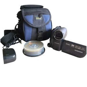 Samsung SC-DX100 Digital Camcorder 34x Optical Zoom Mini DVD Bundle with Bag